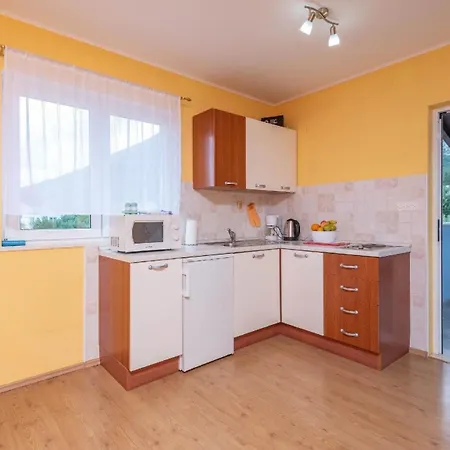 Ferienwohnung Fuer 5 Personen Ca 65 Qm In Orebic, Dalmatien Sueddalmatien Appartamento *