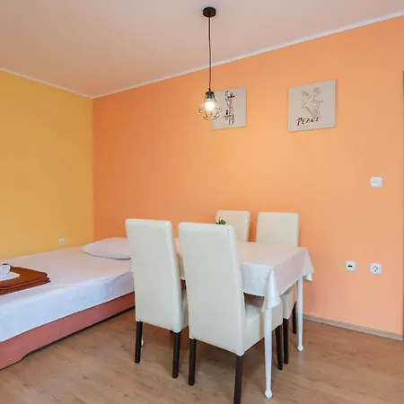 Ferienwohnung Fuer 5 Personen Ca 65 Qm In Orebic, Dalmatien Sueddalmatien