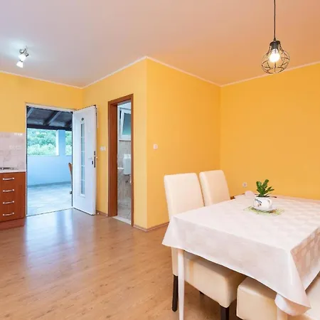 Ferienwohnung Fuer 5 Personen Ca 65 Qm In Orebic, Dalmatien Sueddalmatien *
